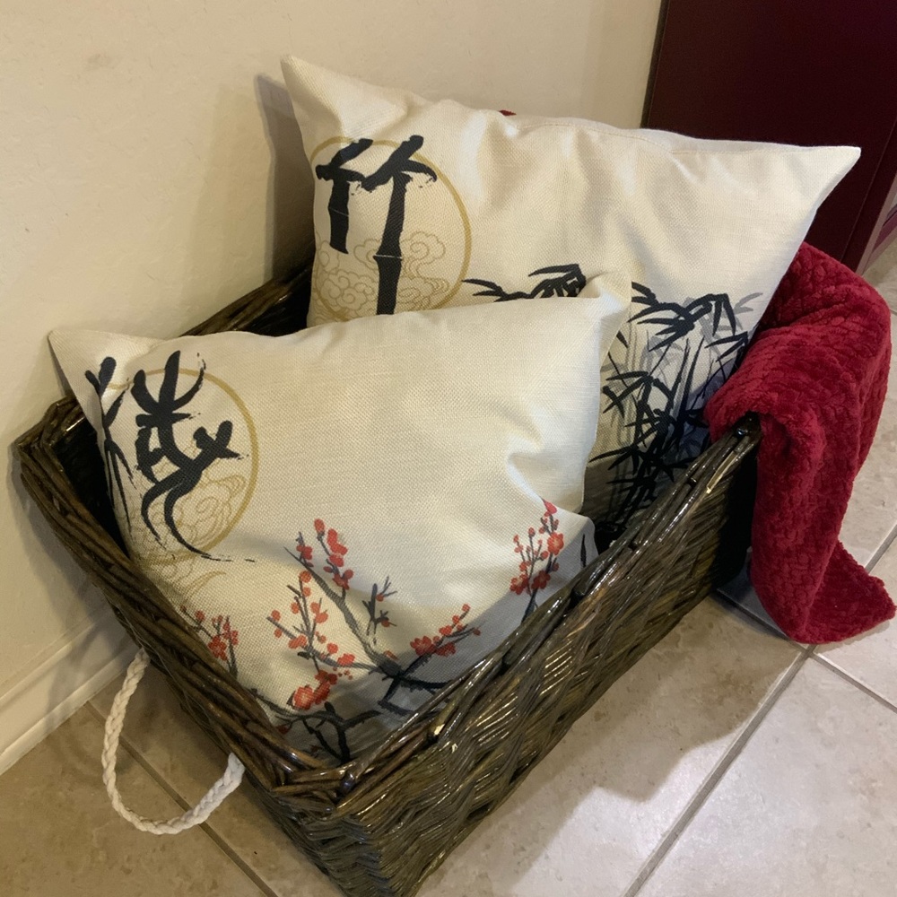 *SOLD* Jumbo Storage Basket!